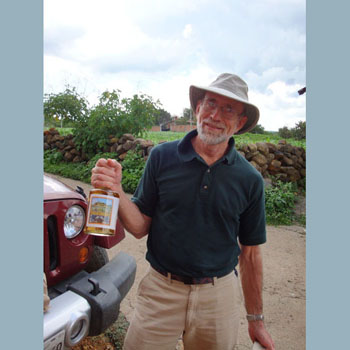  Patzcuaro 5: Buying a bottle of the local mezcal.